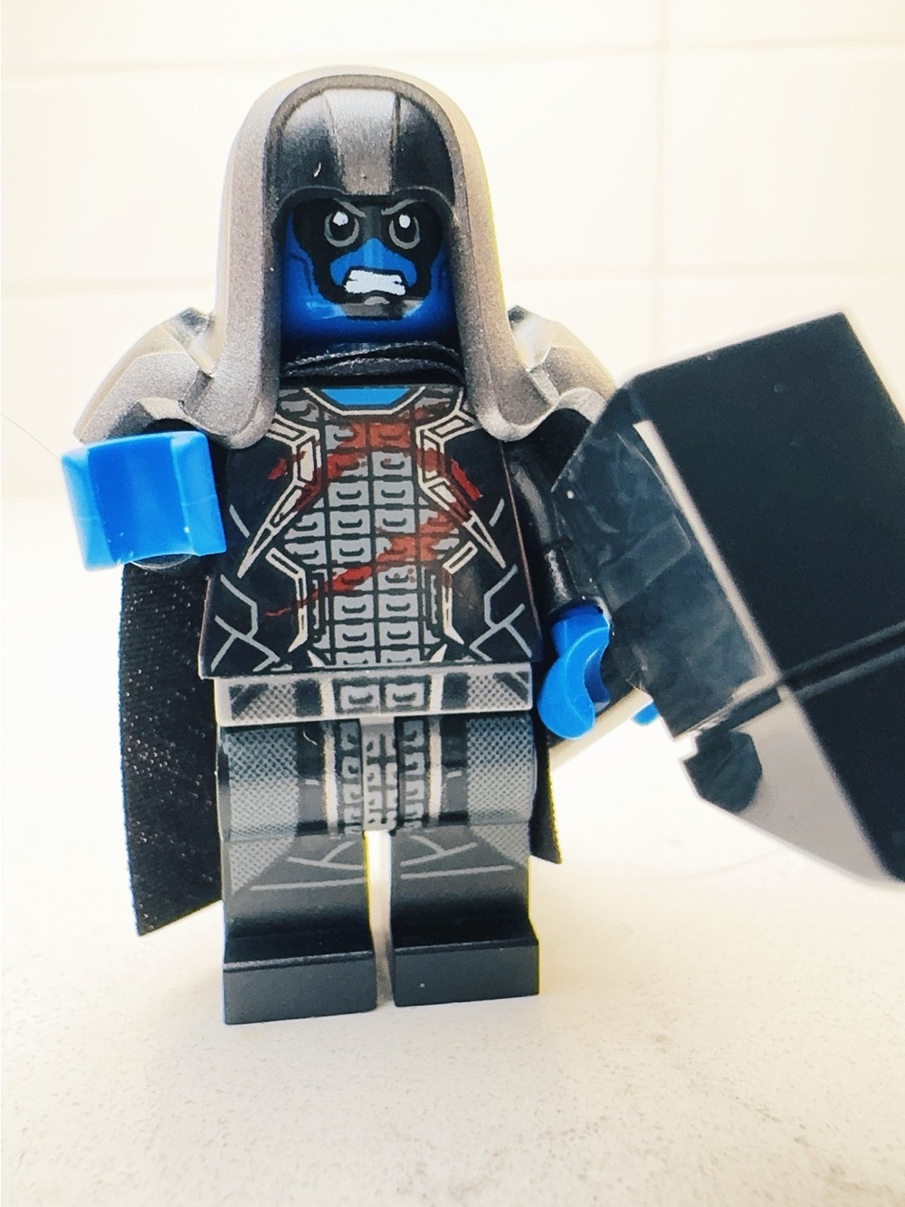 LEGO Minifig -  Ronan the Accuser - Guardians of the Galaxy - sh0126